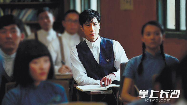 《无问西东》中由王力宏饰演的沈光耀。